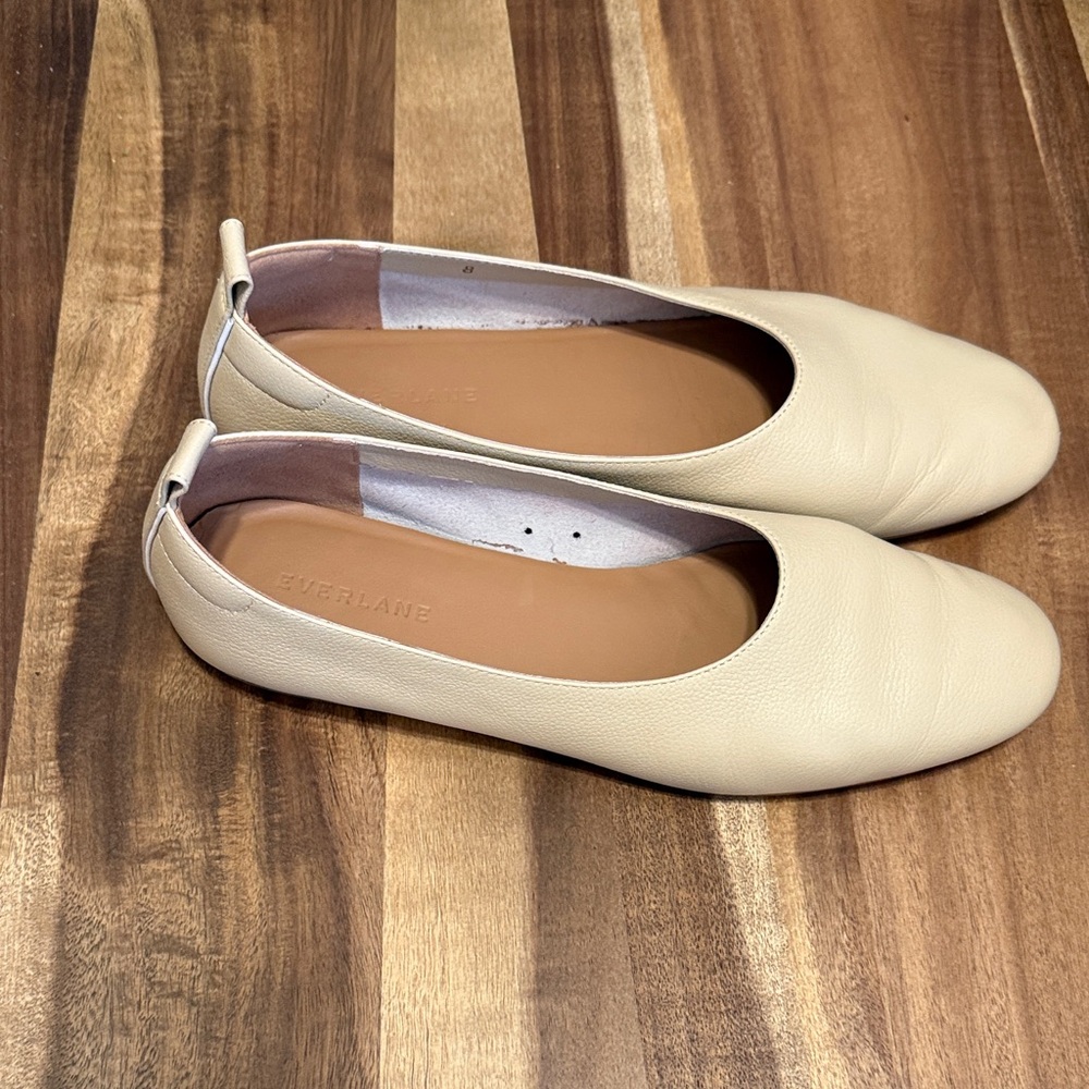 Everlane Women's Beige Leather Loafers